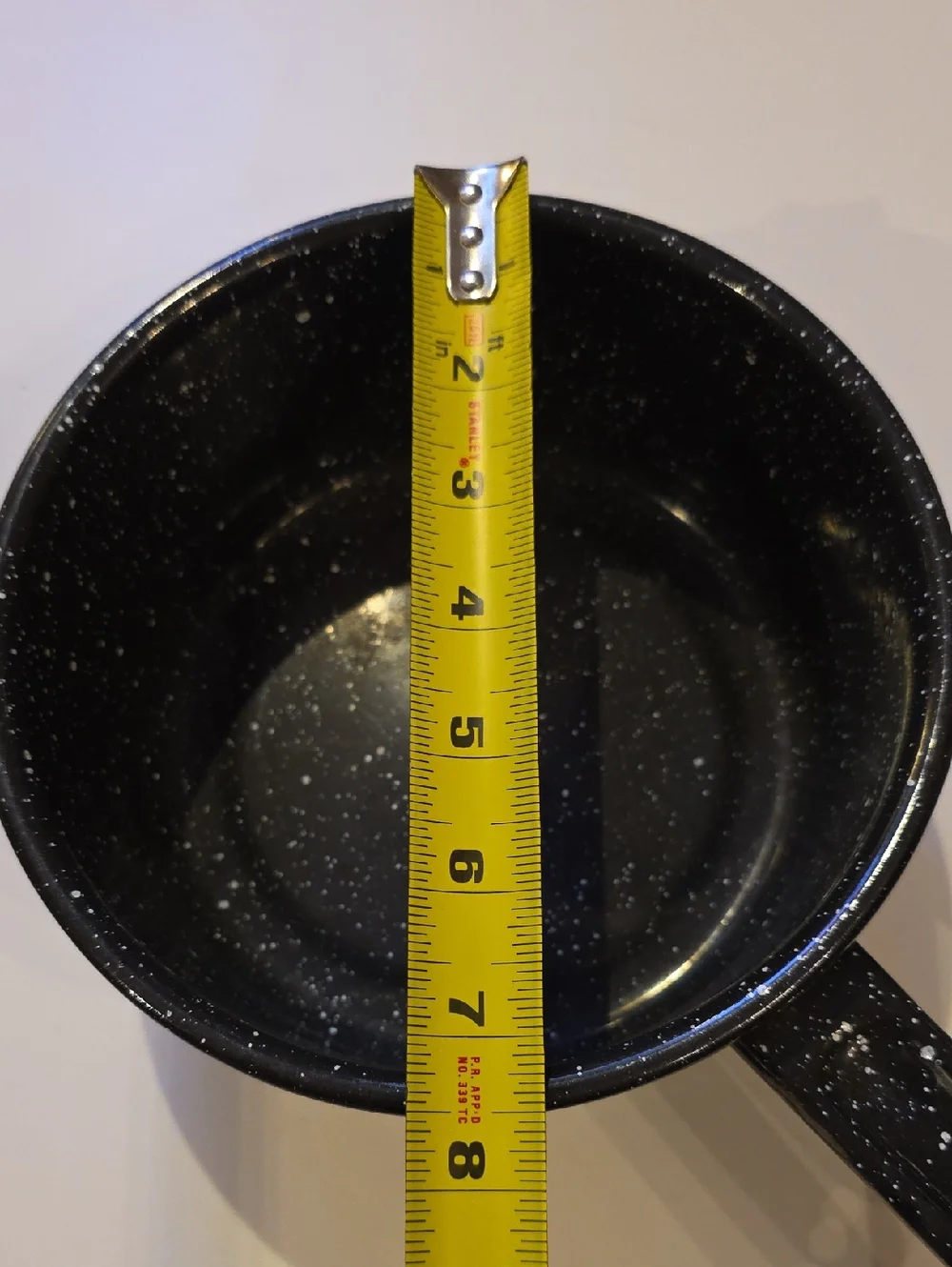 Granite Black Speckled Enamel Saucepan - Classic Home Kitchen